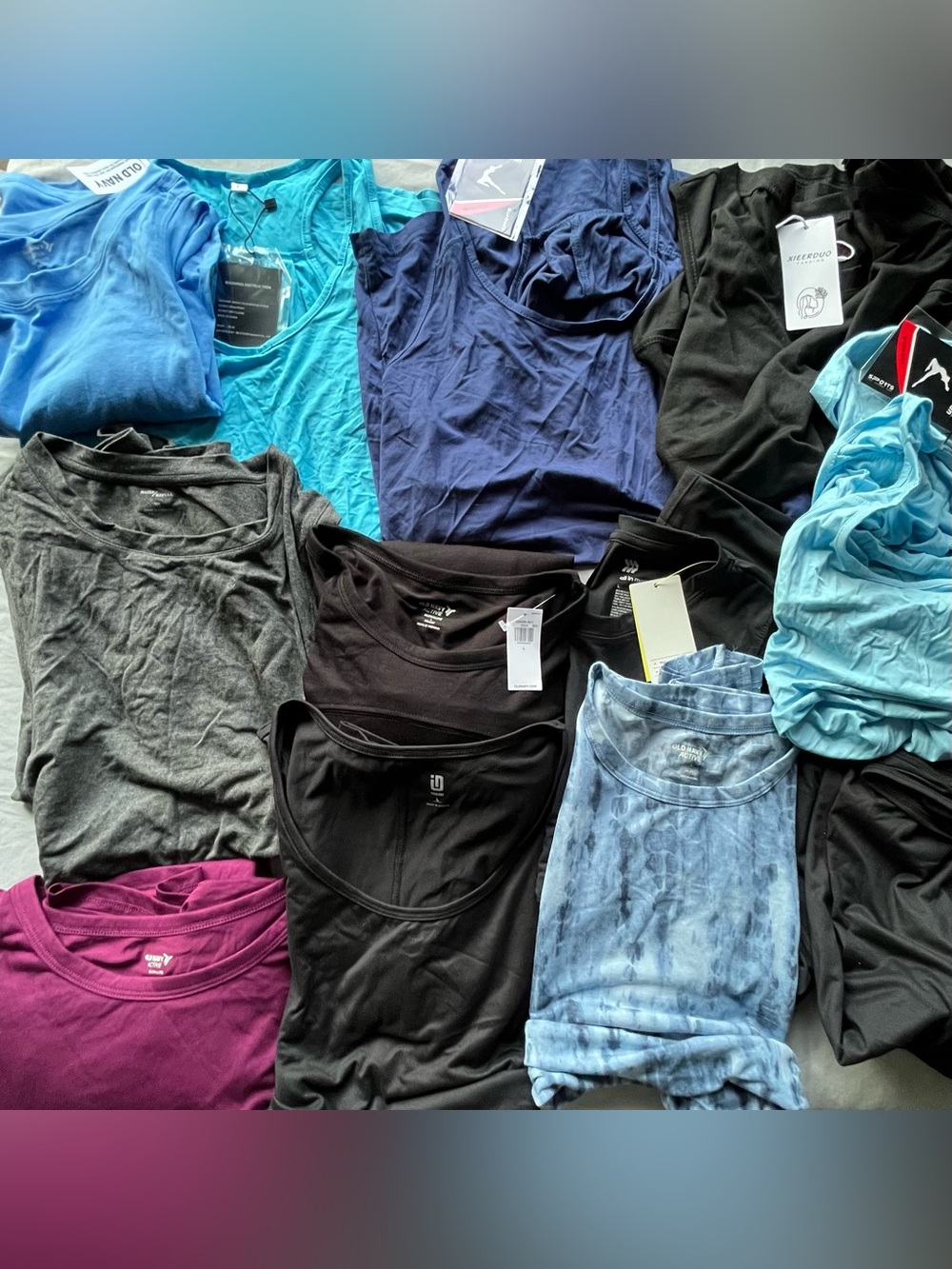 Womens Workout Tops Lot 12pc Size Large Old Navy Active Tank Shirts Athletic Gym